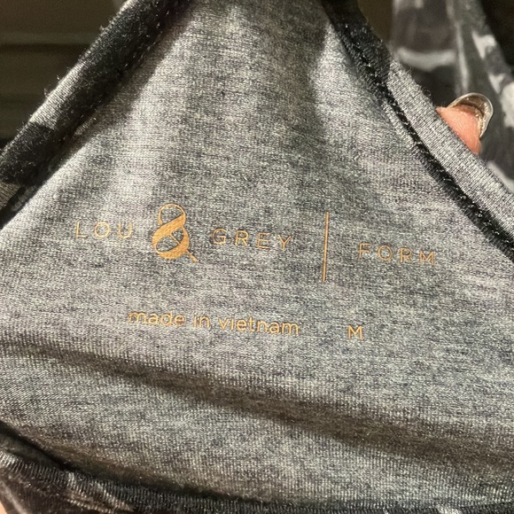 Patterned Tank Top - Picture 9 of 9